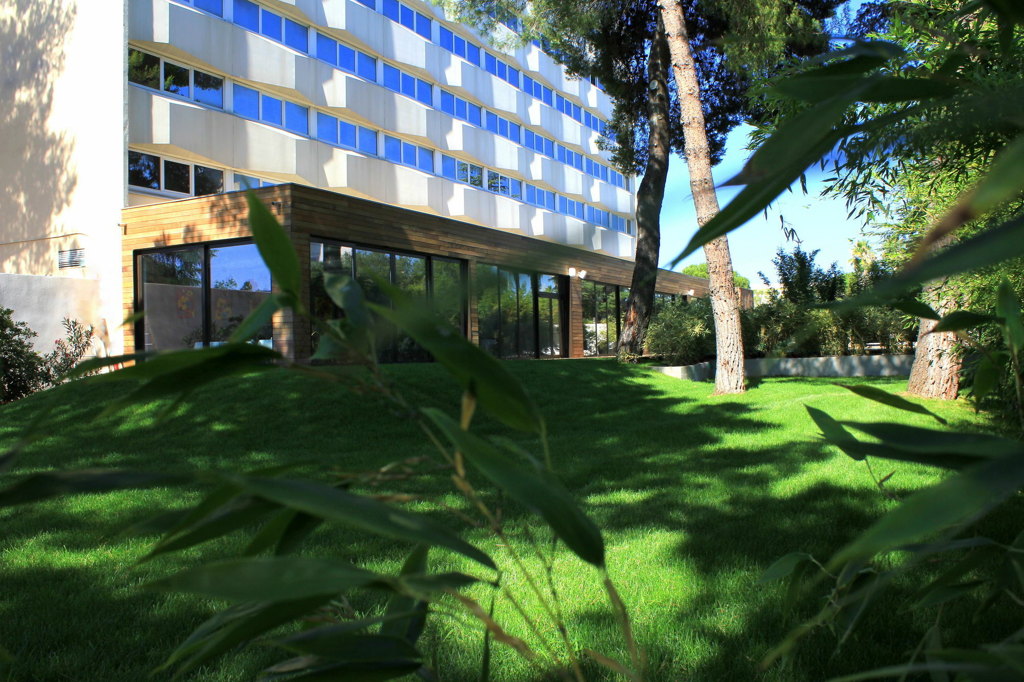 Hotel C Suites Chambres Spacieuses Nîmes Exteriér fotografie